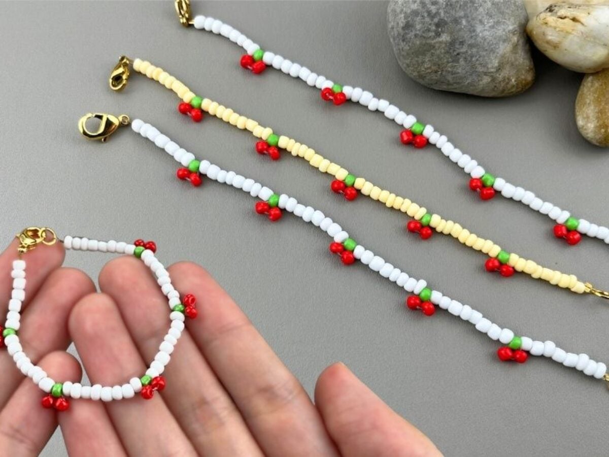 山田蓮着用　D.O.D GROUND CHERRY CHAIN Bracelet Beaded Cherry & Pearl Bracelet: Handmade Fruit Jewelry - Etsy 山田