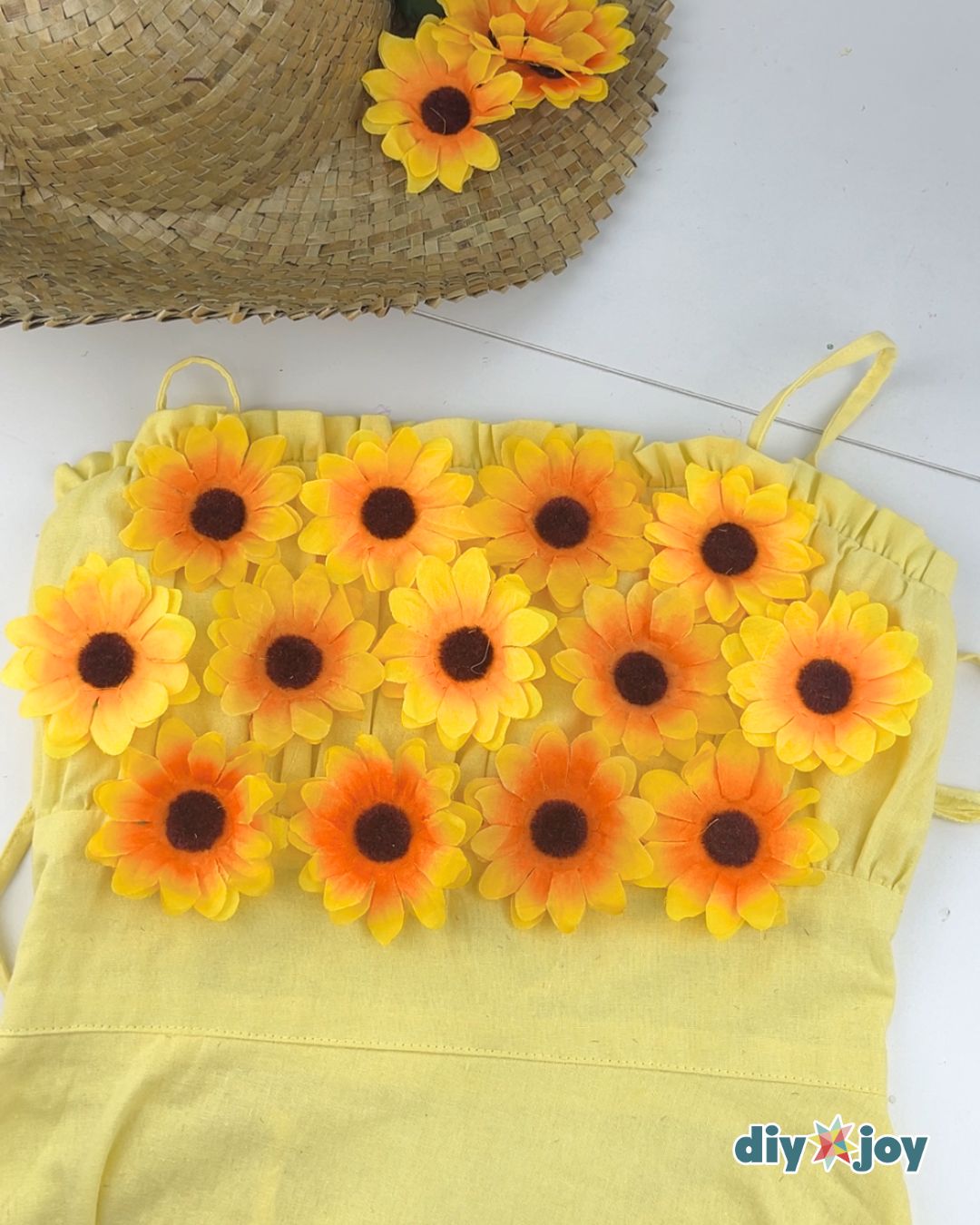 DIY sunflower costume