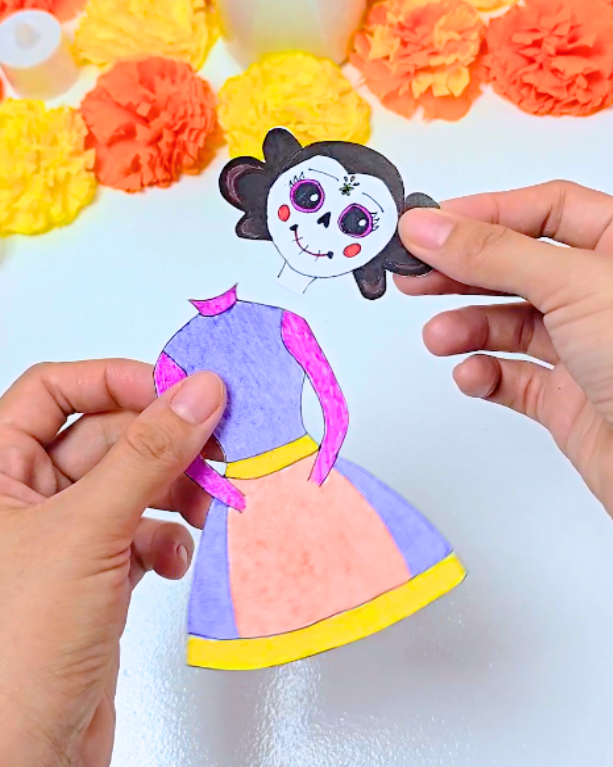 Día de los Muertos Recycled Crafts