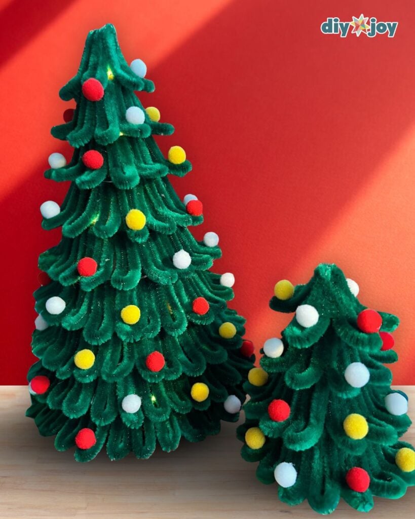 pipe cleaner Christmas decoration tutorial
