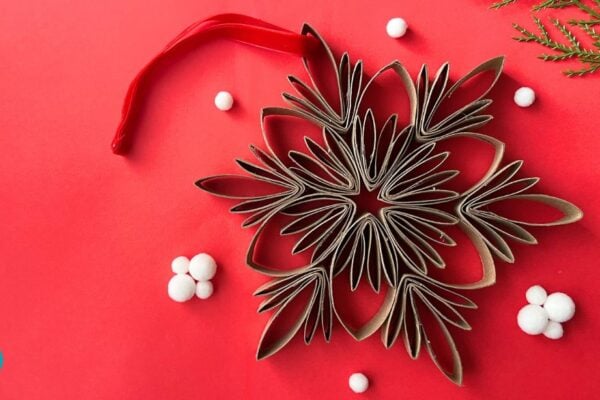 DIY Snowflake Ornament with Empty Toilet Paper Rolls