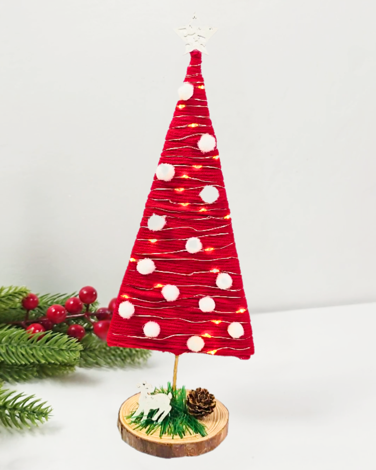 How to Make a Yarn Christmas Tree