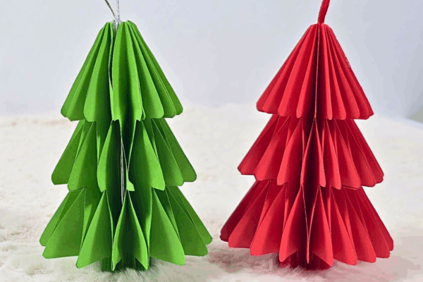 Super Easy Honeycomb Christmas Tree