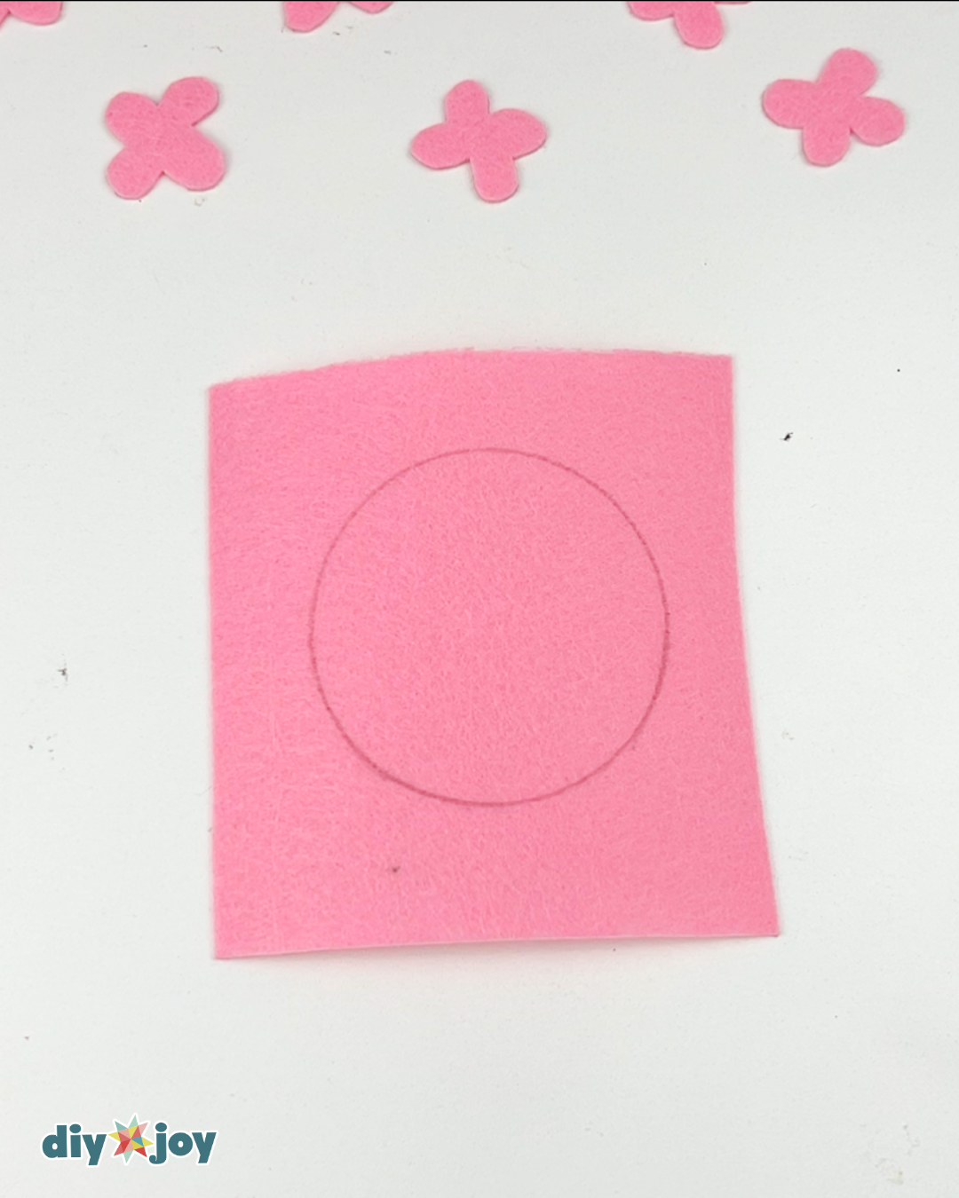 Felt crafts for beginners