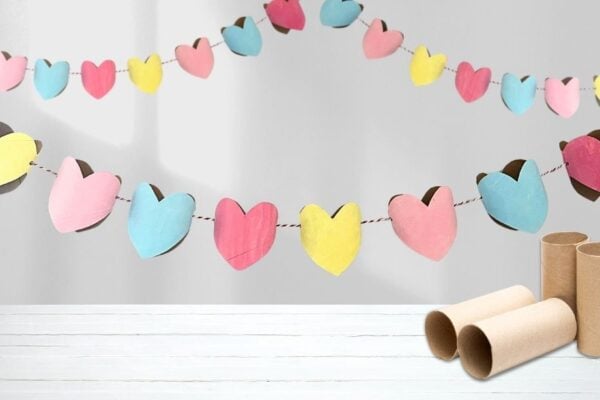 how to make a heart garland with empty rolls