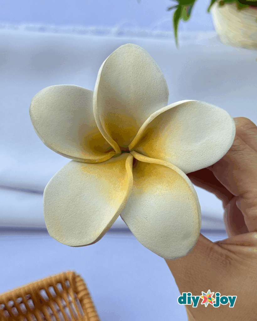 Budget-Friendly Flower Craft Idea