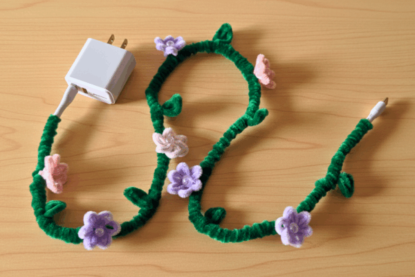Easy DIY Pipe Cleaner Vine Cable Wrap