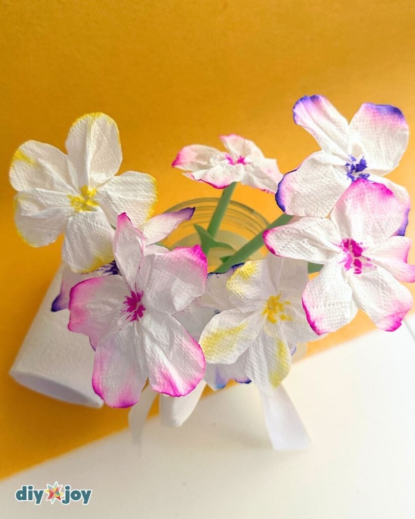 Easy paper flowers using toilet paper