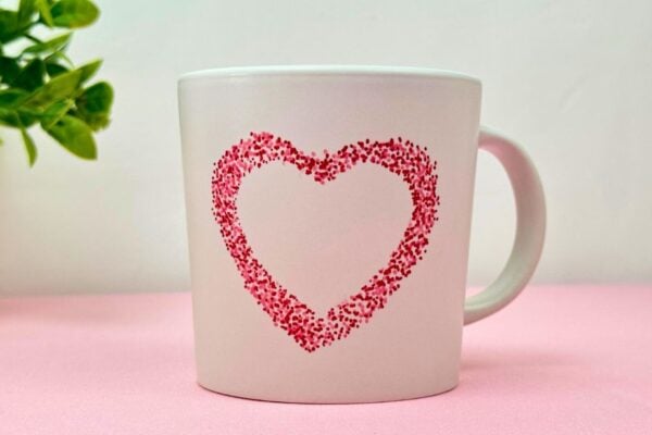 How to Customize a Heart Design on a Mug