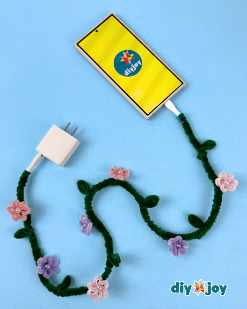 Pipe Cleaner Charger Cord Wrap Tutorial for Beginners