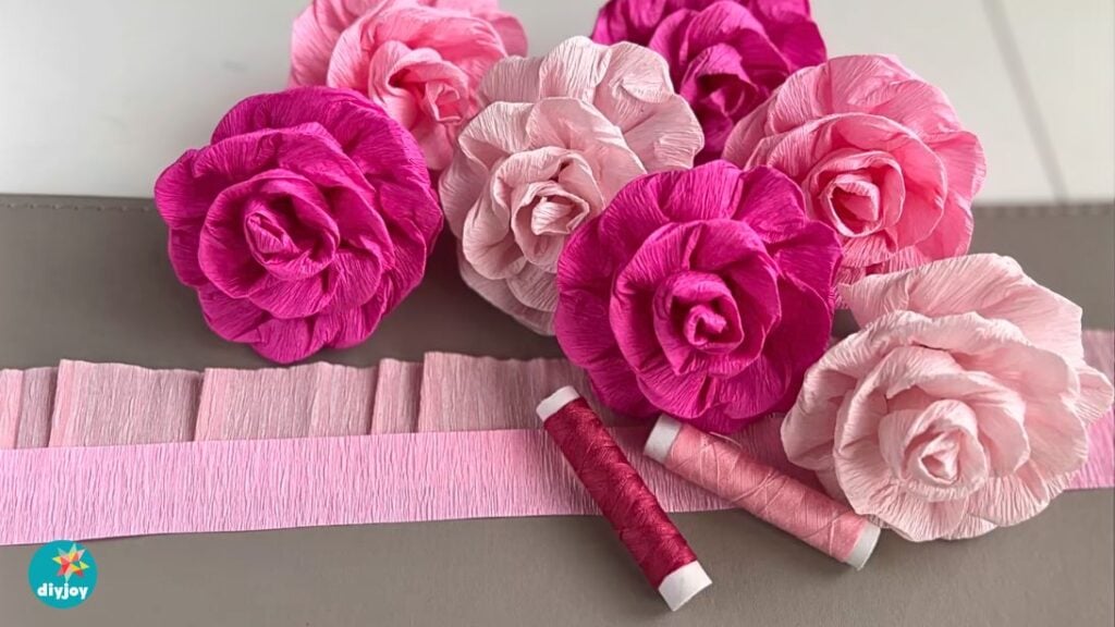 crepe paper flowers tutorial for beginners