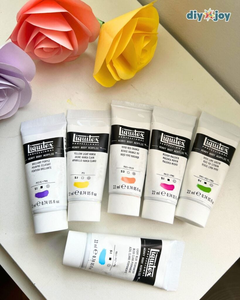 liquitex acrylic paint