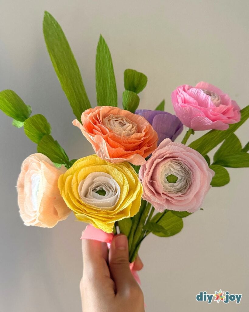 Paper ranunculus tutorial