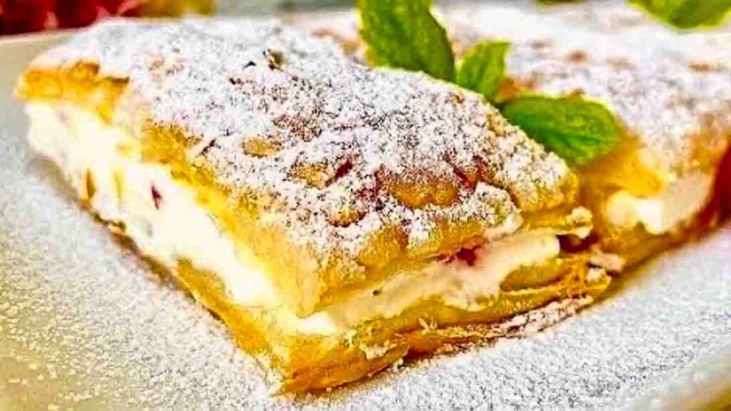 15-Minute Strawberry and Cream Puffs, homemade and freshly served