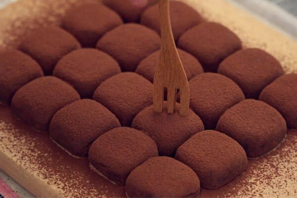 2-Ingredient Chocolate Truffle, homemade and freshly served
