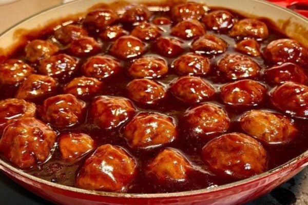 3-Ingredient Grape Jelly Meatballs, homemade and freshly served