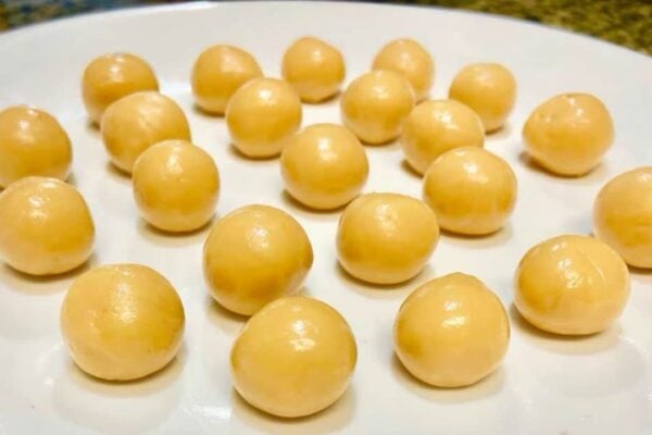 3-Ingredient Milk Candy Balls, homemade and freshly served