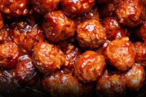 3-Ingredient Slow Cooker Barbecue Meatballs, homemade and freshly served