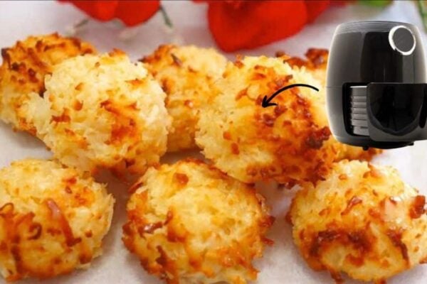 4-Ingredient Air Fryer Coconut Macaroons, homemade and freshly served