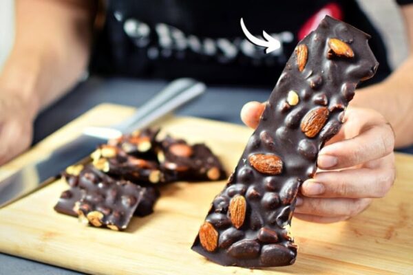 5-Ingredient Chocolate Bark, homemade and freshly served