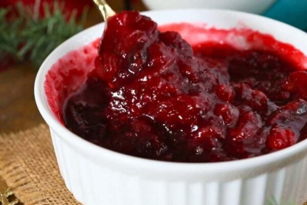 5-Ingredient Cranberry Sauce