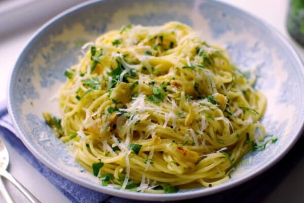 5-Ingredient Pasta, homemade and freshly served
