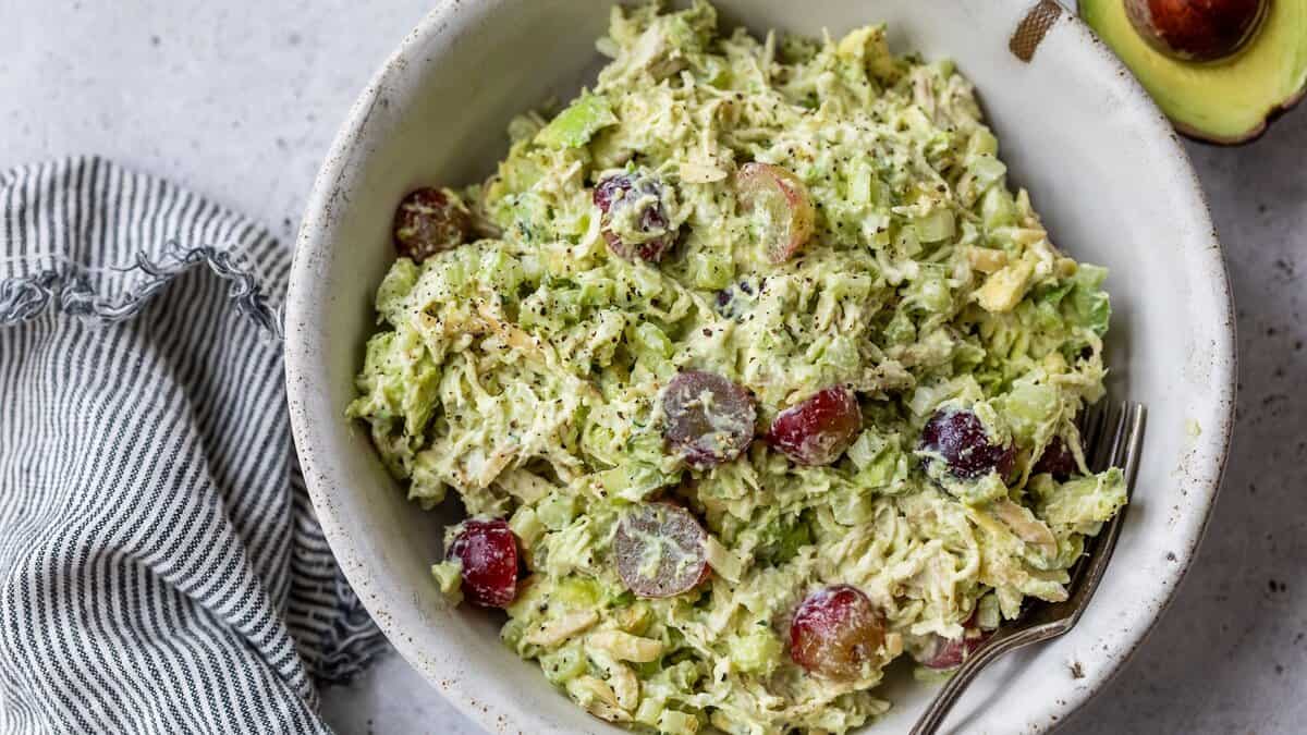 Back to School Lunches - Avocado Chicken Salad - Healthy Protein Lunch Back to School Lunches - Avocado Chicken Salad - Healthy Protein Lunch