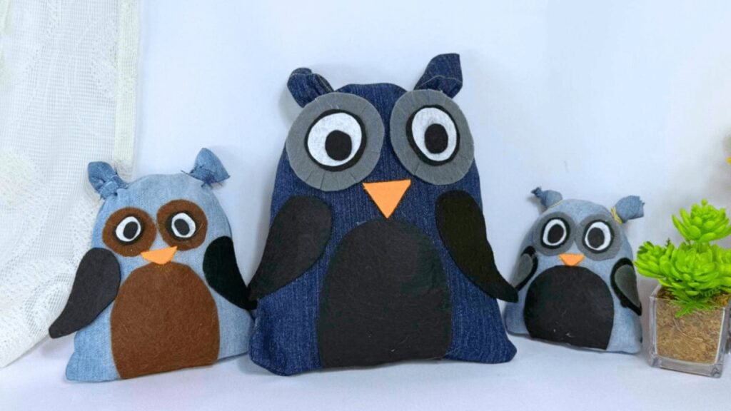 Easy No-Sew DIY Denim Owl — easy step-by-step DIY tutorial.