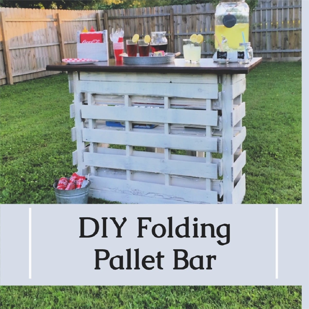 Folding Pallet Bar - DIY Backyard Ideas for Summer