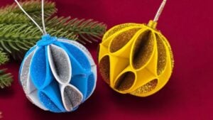 DIY Christmas Ornament | Honeycomb Glitter Foam — easy step-by-step DIY tutorial.