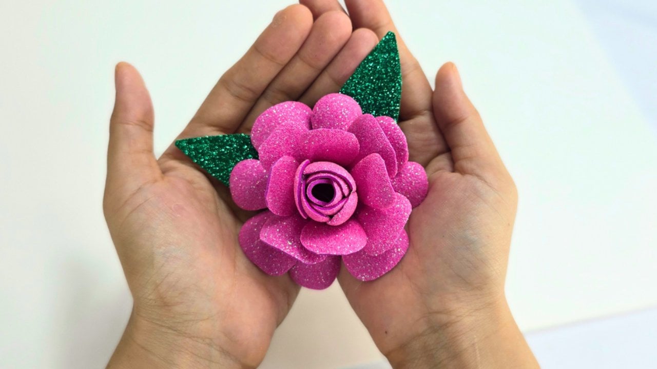 Easy DIY Glitter Foam Flowers, Leftover glitter foam sheets cut into petals and rolled into flowers. Minutes each, no tools