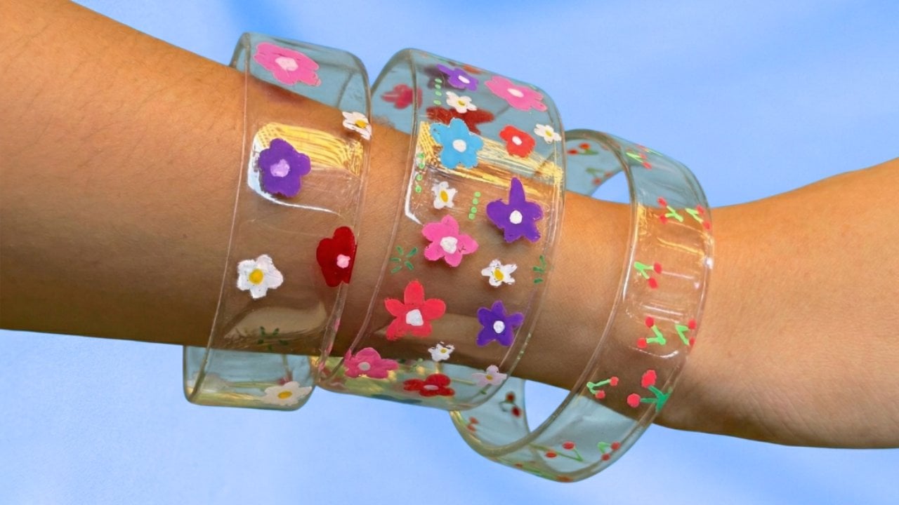 DIY Plastic Bottle Bracelet, Upcycled Bottle Jewelry DIY plastic bottle bracelet, hand painted upcycled plastic bracelets decorated in bright colored pen patterns