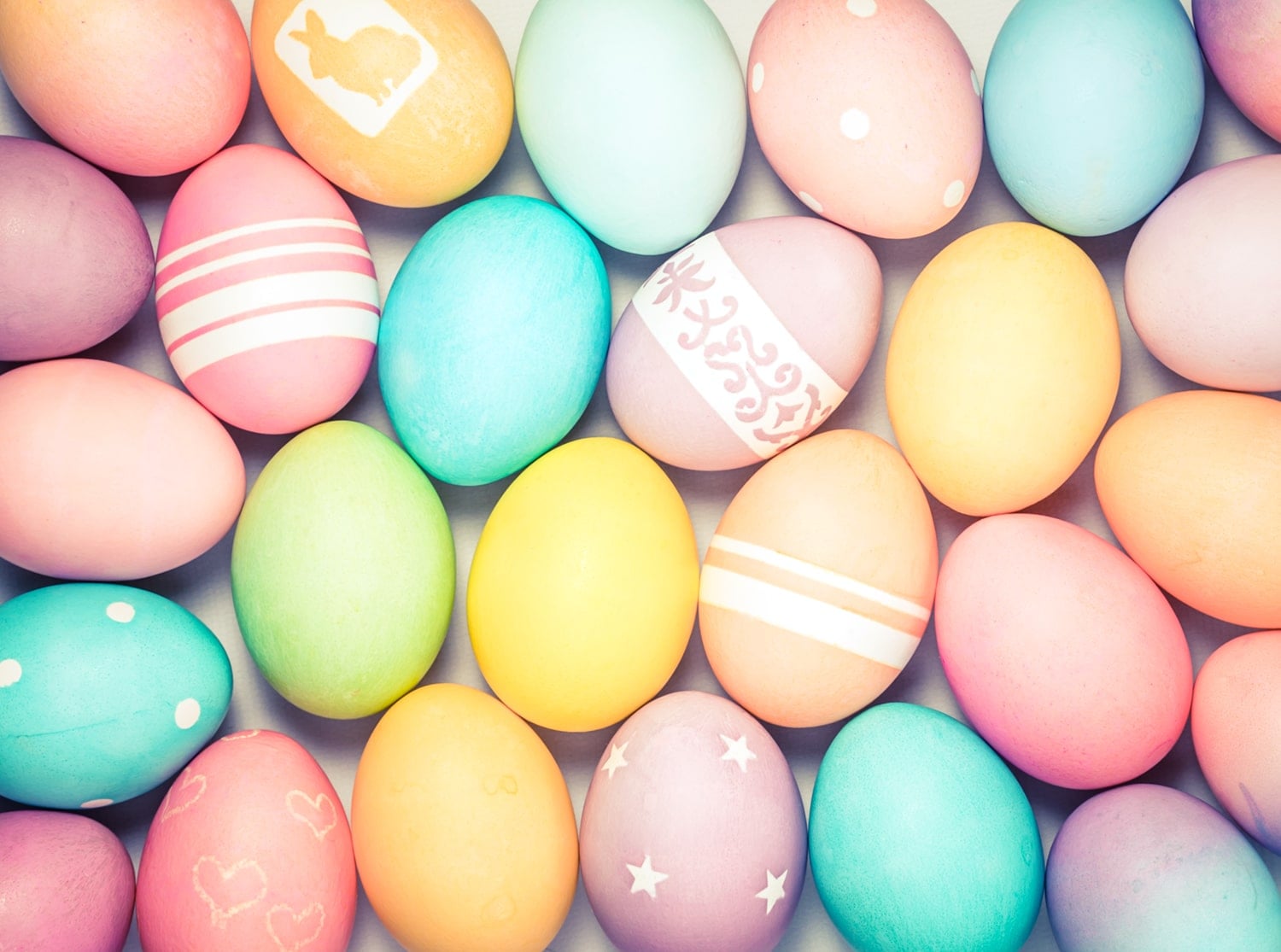 Easter egg decorating ideas — food coloring dyed eggs with resist designs, easy egg dyeing tutorial