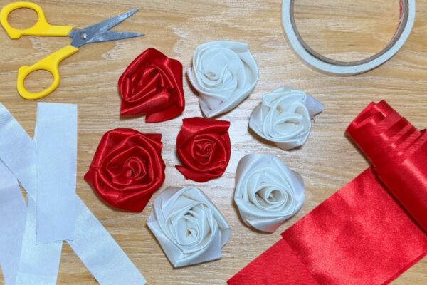 Easy 2-Minute DIY Ribbon Rose — easy step-by-step DIY tutorial.