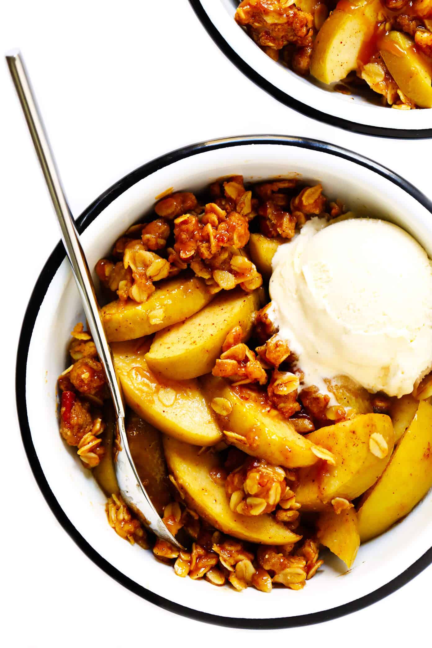Thanksgiving Recipes - Best Apple Crisp - Warm Holiday Dessert