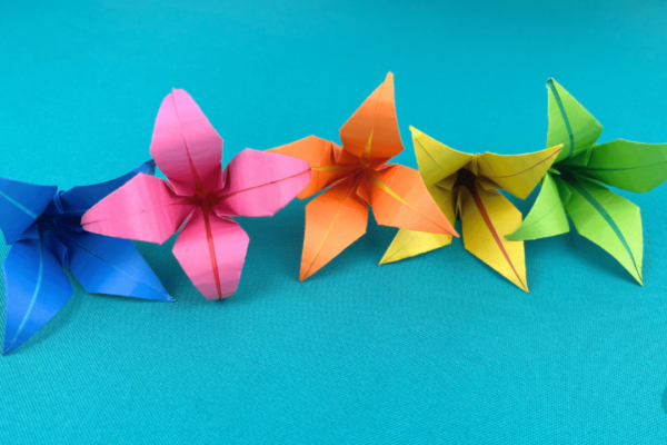 How to Make a Paper Lily — easy step-by-step DIY tutorial.