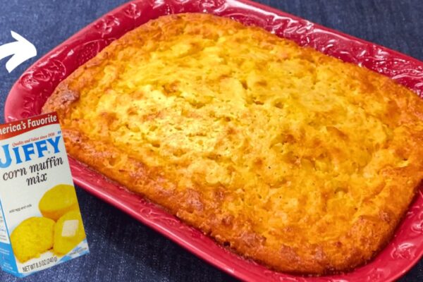 Easy Old-Fashioned Corn Casserole Recipe — easy step-by-step recipe.