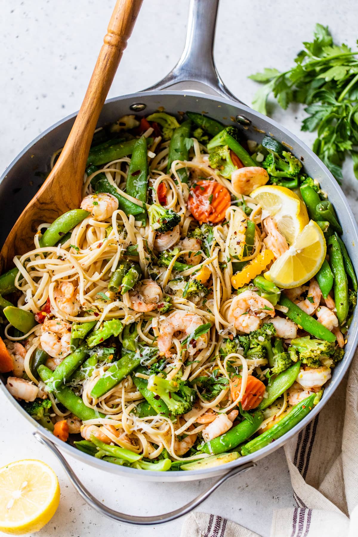 Pasta Recipes - Garlic Shrimp Pasta with Lemon - Easy Seafood Dinner Pasta Recipes - Garlic Shrimp Pasta with Lemon - Easy Seafood Dinner