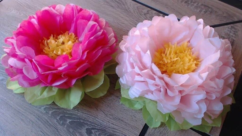 How to Make Tissue Paper Flowers — easy step-by-step DIY tutorial.