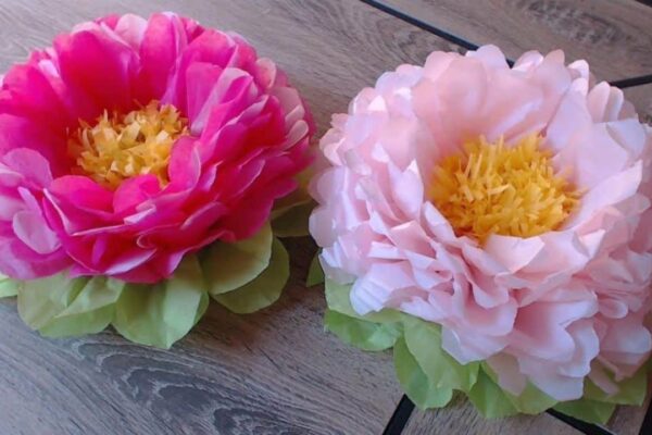 How to Make Tissue Paper Flowers — easy step-by-step DIY tutorial.