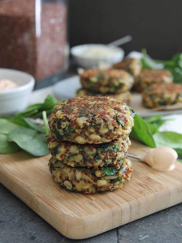 Spinach Recipes - Spinach Cheddar Quinoa Cakes - Crispy Veggie Patties Spinach Recipes - Spinach Cheddar Quinoa Cakes - Crispy Veggie Patties