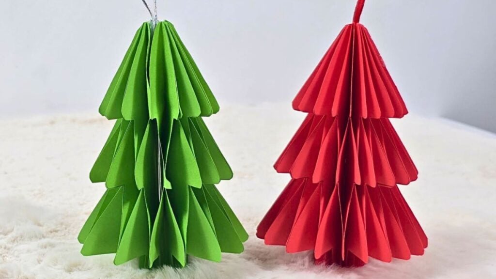 DIY Honeycomb Paper Christmas Tree Ornament — easy step-by-step DIY tutorial.