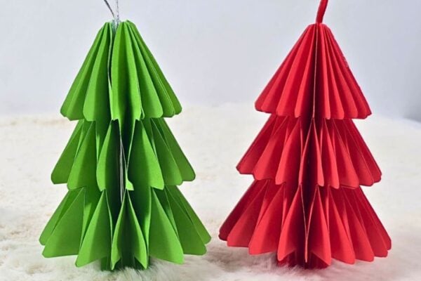 DIY Honeycomb Paper Christmas Tree Ornament — easy step-by-step DIY tutorial.