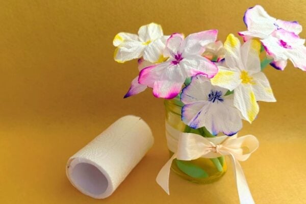 Toilet Paper Flower Bouquet — easy step-by-step DIY tutorial.