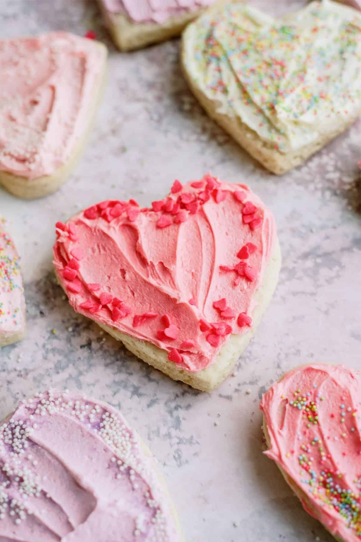 Valentine cookie recipes — valentine sugar cookies, easy Valentine recipe