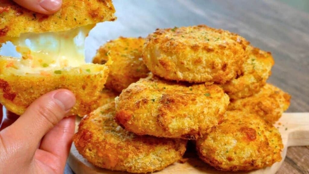 Air-Fried Crispy Cheese Onion Potato Cakes, homemade and freshly served
