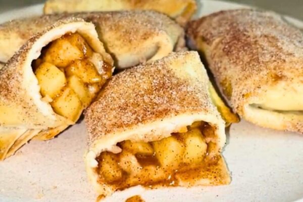 Air Fryer Apple Cinnamon Tortilla