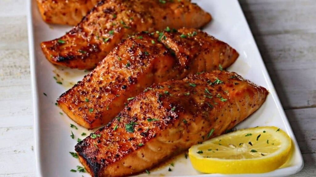 Air Fryer Glazed Salmon, homemade and freshly served
