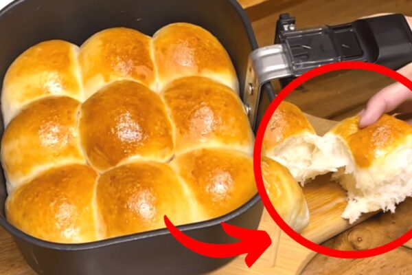 Air Fryer Soft Dinner Rolls, homemade and freshly served