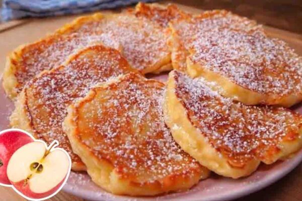 5-Minute Apple Pancake, homemade and freshly served